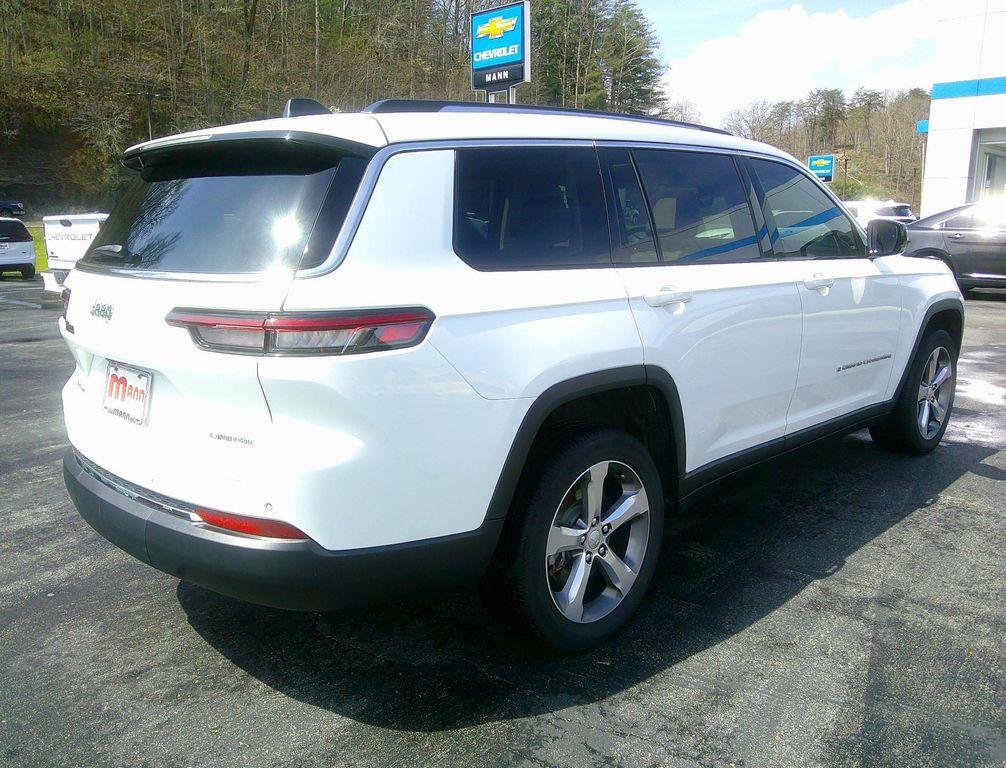 used 2022 Jeep Grand Cherokee L car, priced at $29,900