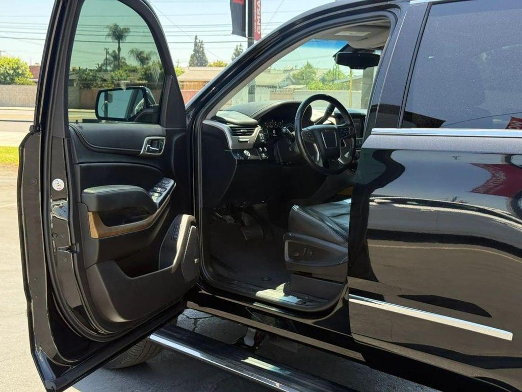 used 2019 GMC Yukon car, priced at $26,888