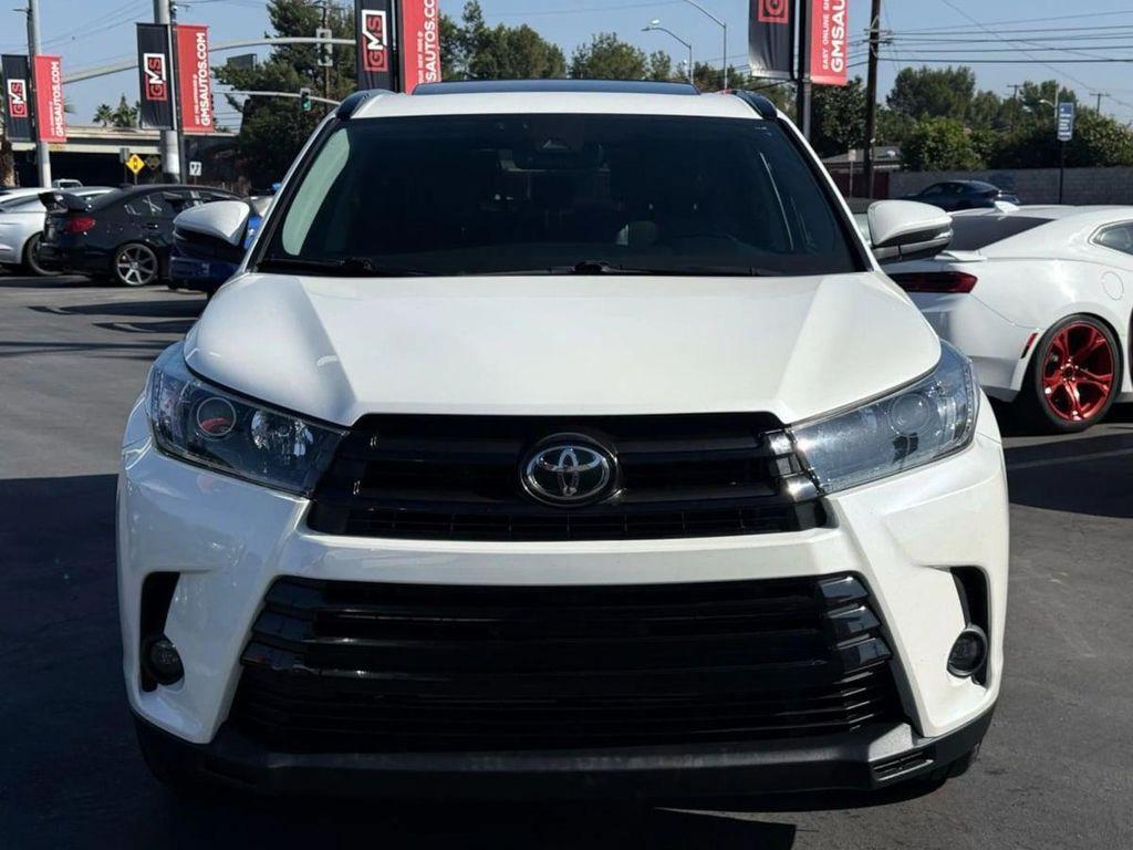 used 2019 Toyota Highlander car, priced at $26,495