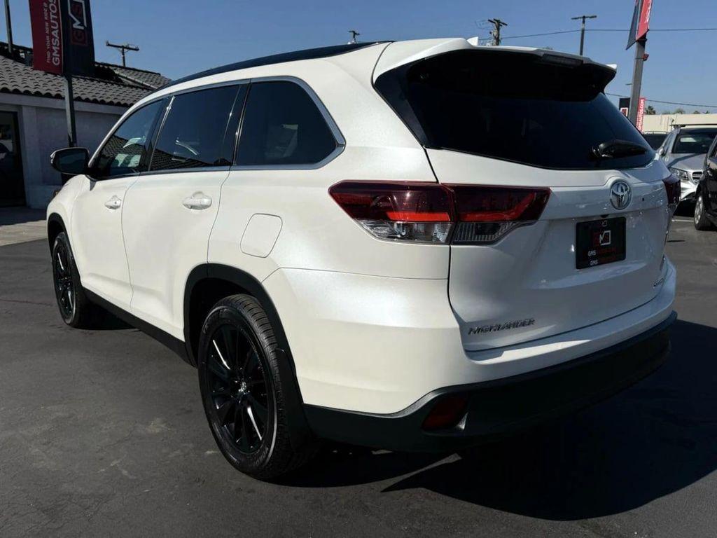 used 2019 Toyota Highlander car, priced at $26,495