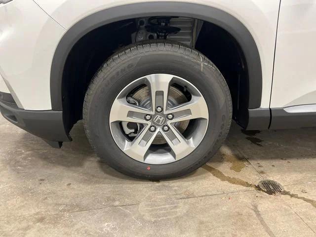 new 2025 Honda Pilot car, priced at $46,292