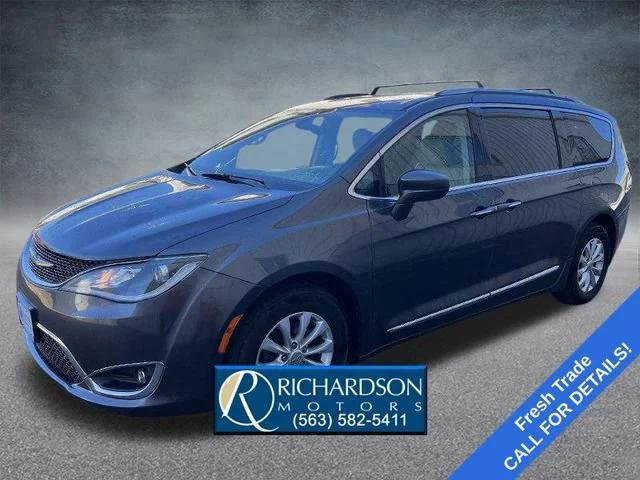used 2018 Chrysler Pacifica car, priced at $11,767
