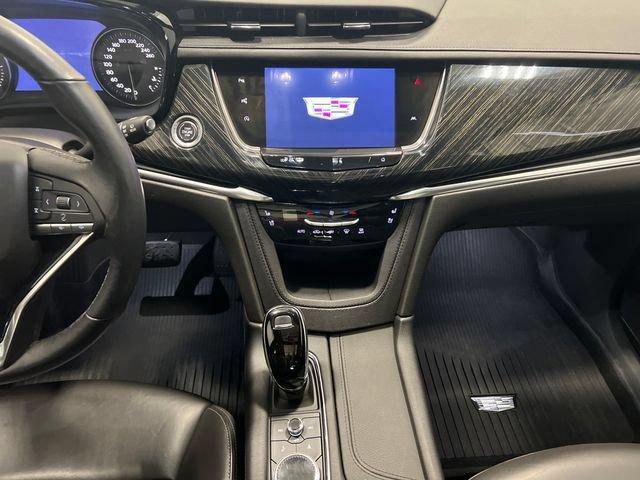 used 2022 Cadillac XT6 car, priced at $35,305