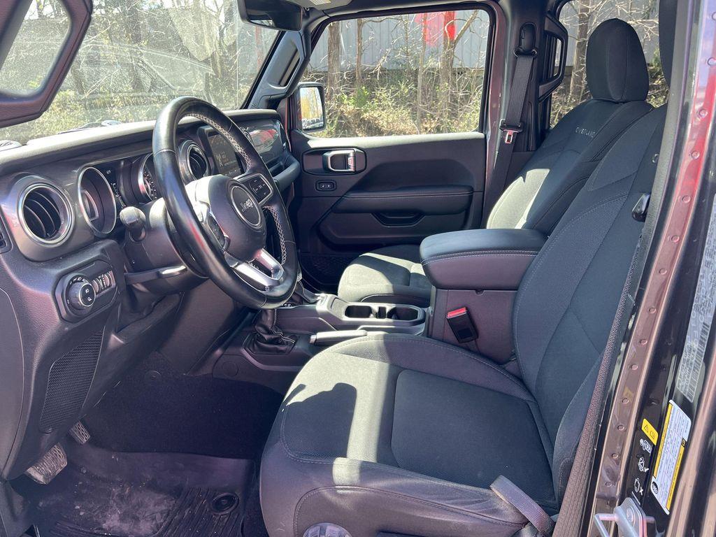 used 2022 Jeep Gladiator car, priced at $31,986