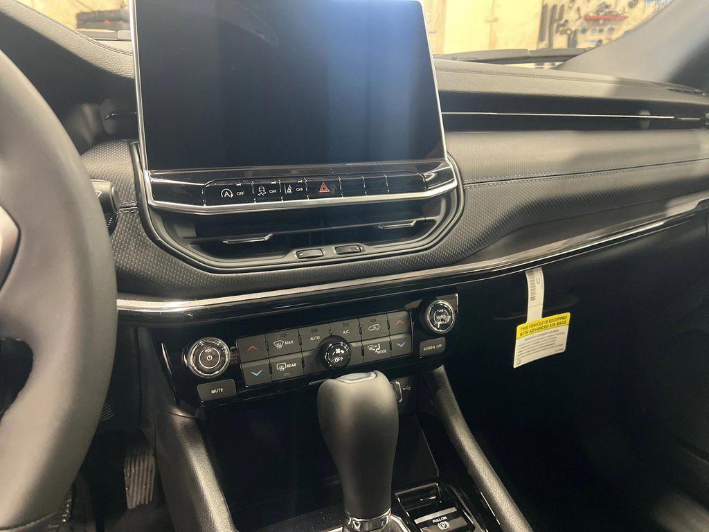 new 2026 Jeep Compass car, priced at $34,012