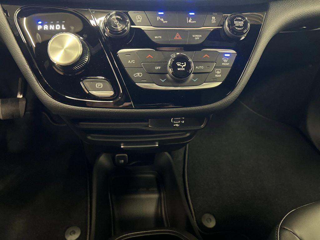 new 2026 Chrysler Pacifica car, priced at $46,989