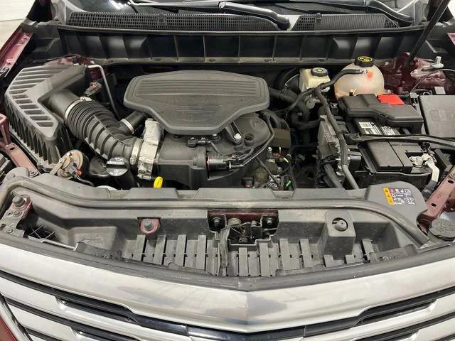 used 2018 Cadillac XT5 car, priced at $18,029