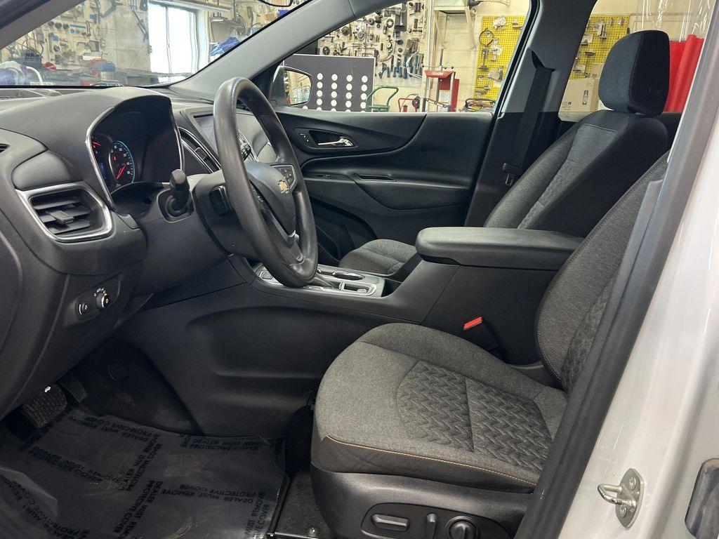 used 2022 Chevrolet Equinox car, priced at $16,365