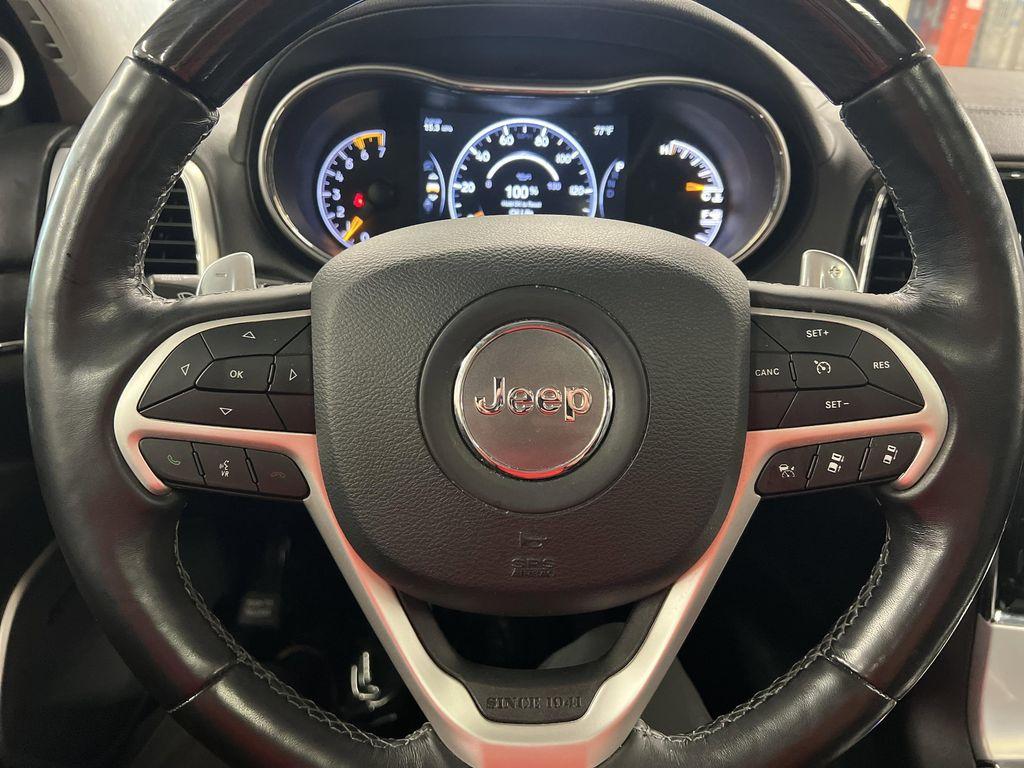 used 2021 Jeep Grand Cherokee car, priced at $32,938