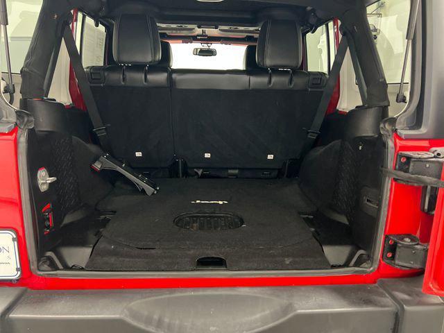 used 2015 Jeep Wrangler Unlimited car, priced at $18,533