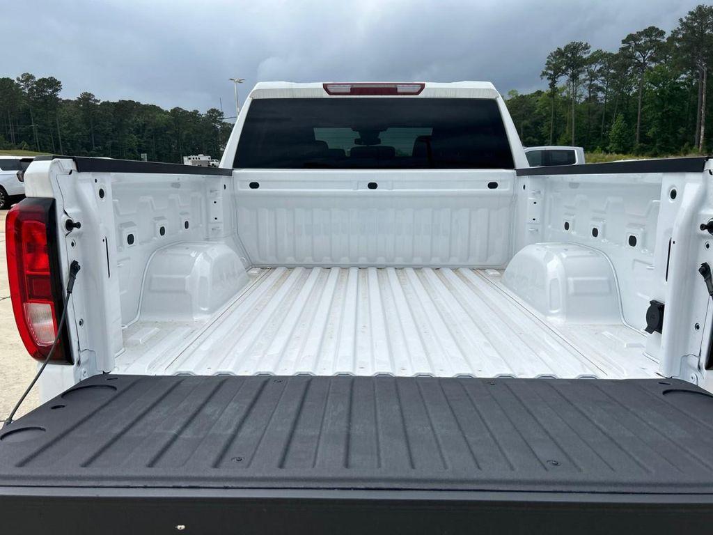 new 2026 GMC Sierra 1500 car, priced at $52,440