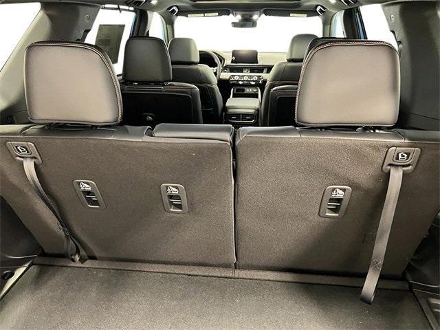 new 2025 Honda Pilot car, priced at $48,722