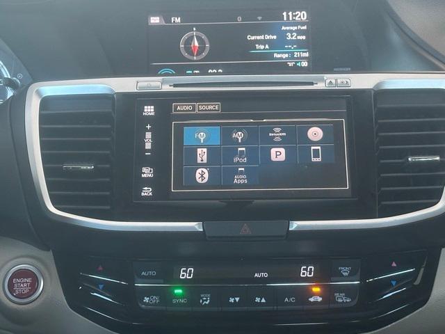 2016 White Orchid Pearl Honda Accord