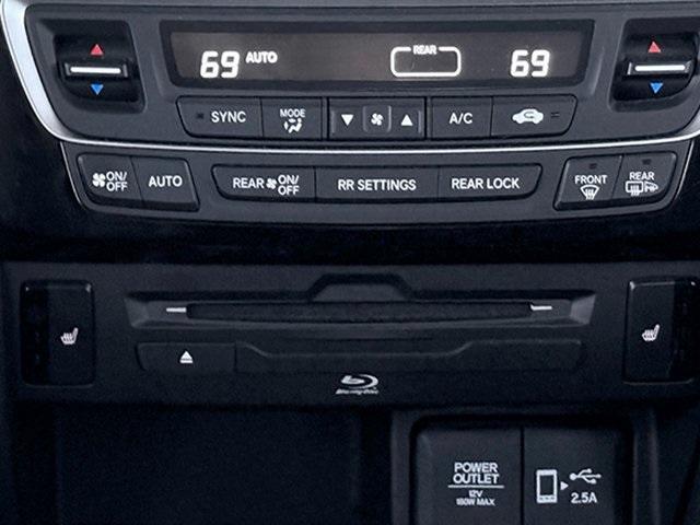 used 2020 Honda Pilot car, priced at $24,954