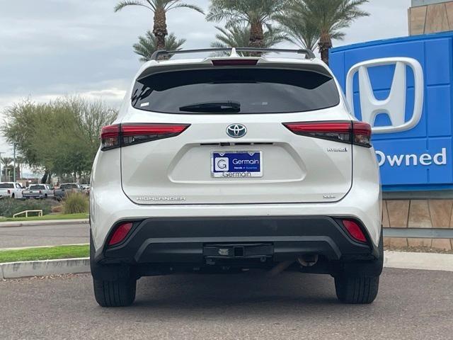 used 2021 Toyota Highlander Hybrid car, priced at $31,991
