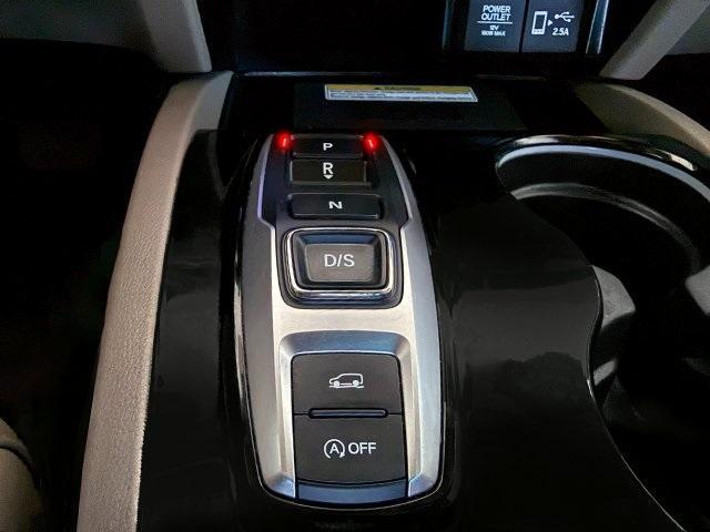 used 2022 Honda Pilot car, priced at $30,485