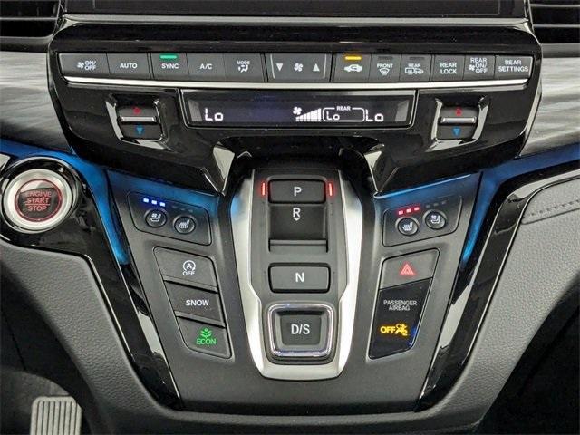 new 2026 Honda Odyssey car, priced at $49,426