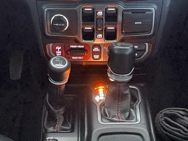 used 2021 Jeep Gladiator car, priced at $31,944