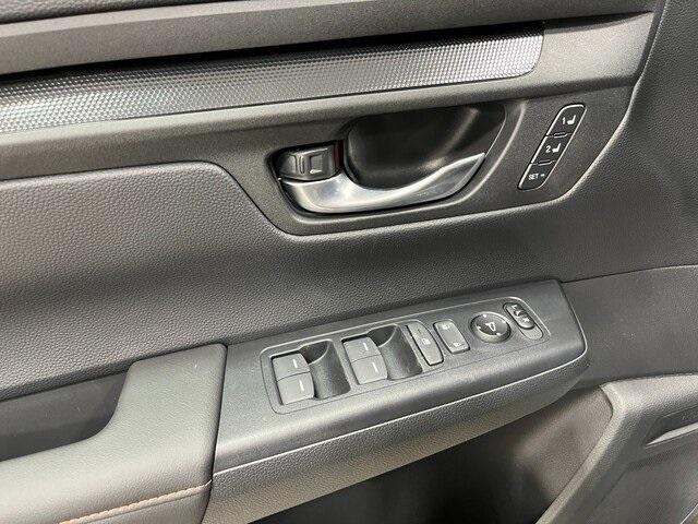 new 2026 Honda CR-V Hybrid car, priced at $38,960