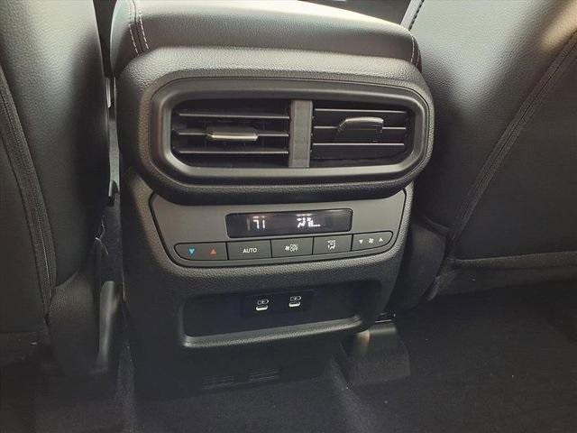 new 2026 Honda Pilot car, priced at $46,627