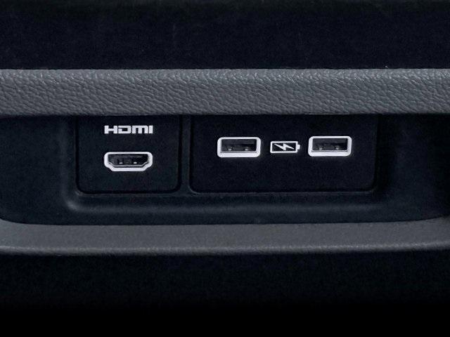 used 2024 Honda Odyssey car, priced at $35,205