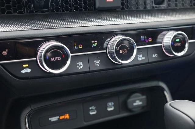 new 2026 Honda CR-V Hybrid car, priced at $38,600