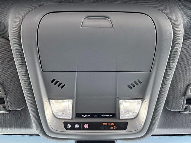 used 2022 Chevrolet Equinox car, priced at $17,940