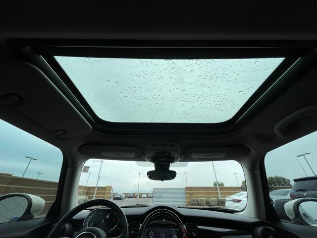 used 2023 MINI Hardtop car, priced at $21,852