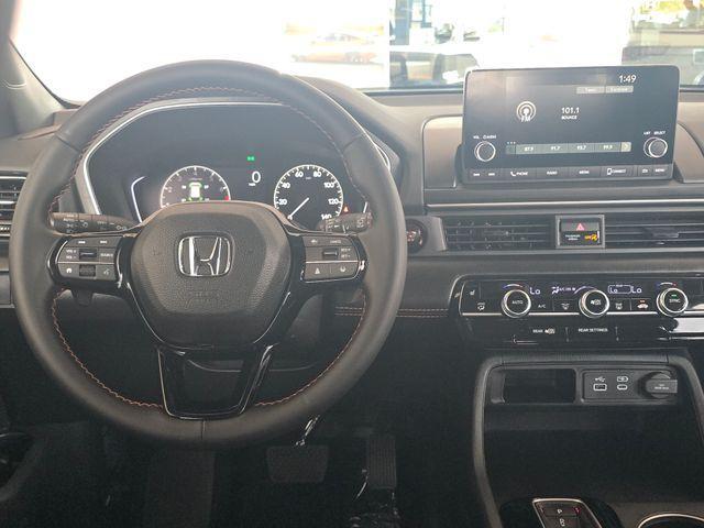used 2025 Honda Pilot car, priced at $40,374