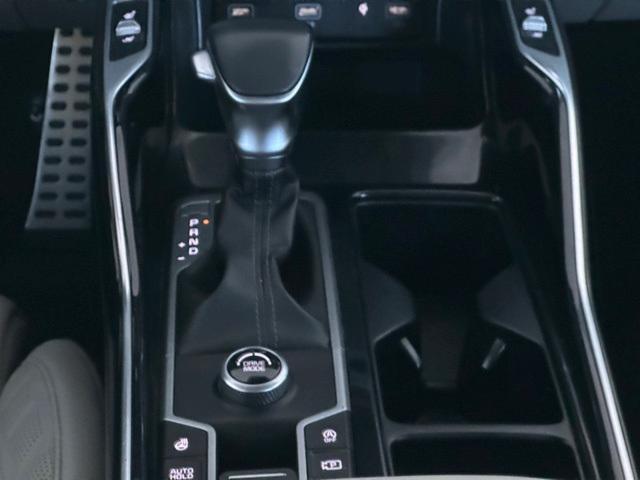 used 2022 Kia Sorento car, priced at $23,437