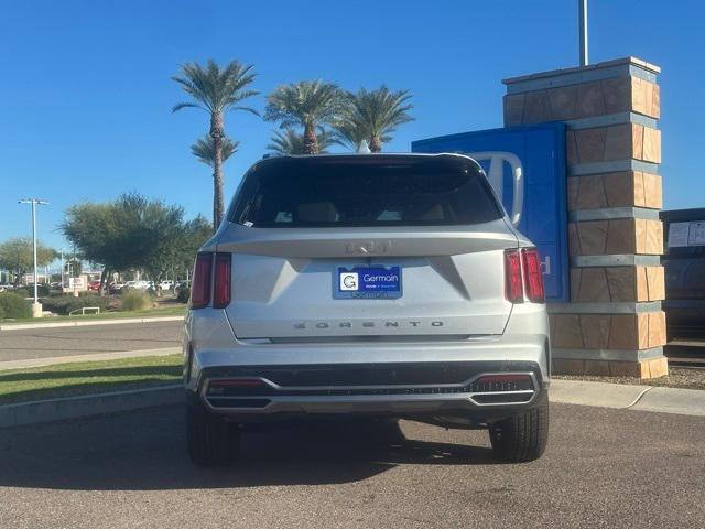 used 2022 Kia Sorento car, priced at $23,437