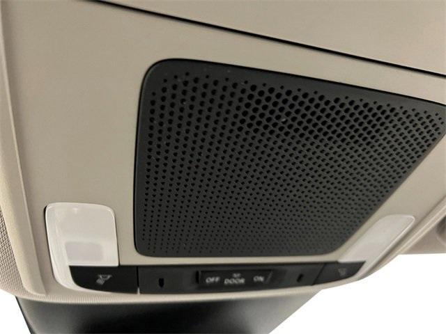 new 2025 Honda Pilot car, priced at $44,696