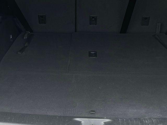 used 2016 Toyota Highlander car, priced at $25,543