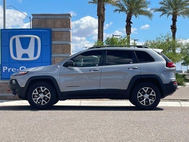 used 2016 Jeep Cherokee car, priced at $14,399