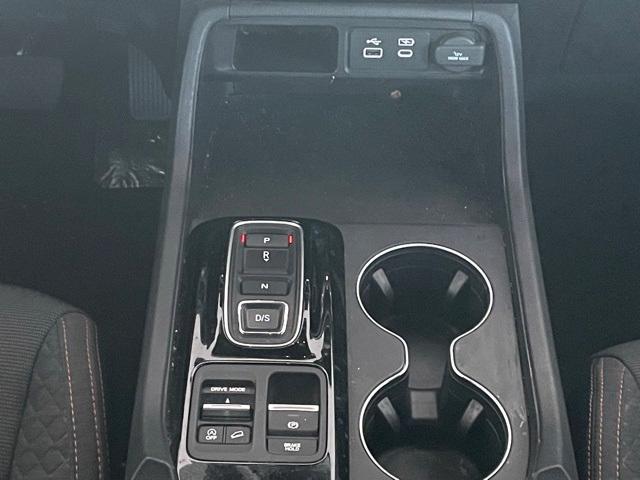 used 2025 Honda Pilot car, priced at $35,987