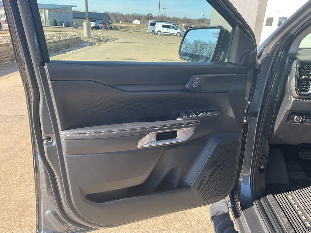 new 2025 Ford Ranger car, priced at $41,315