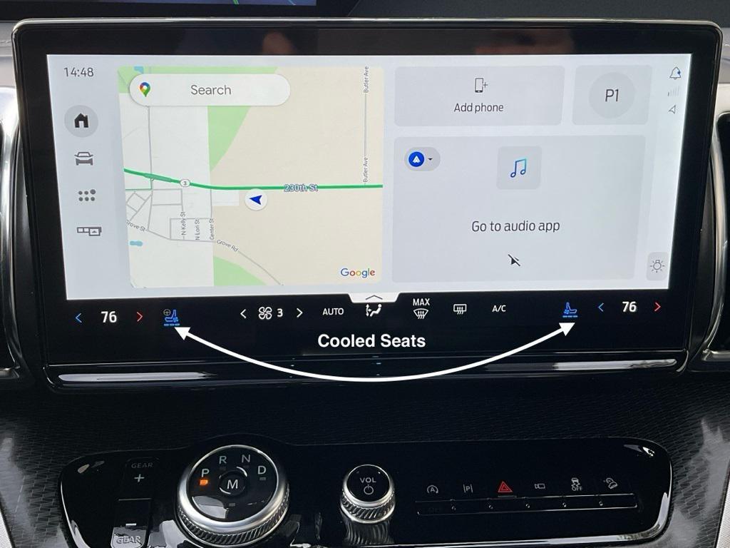 new 2025 Ford Expedition Max car, priced at $87,985