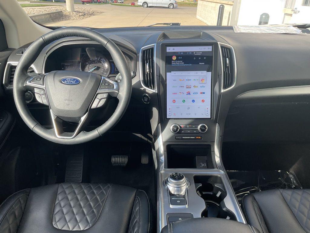 used 2024 Ford Edge car, priced at $35,950