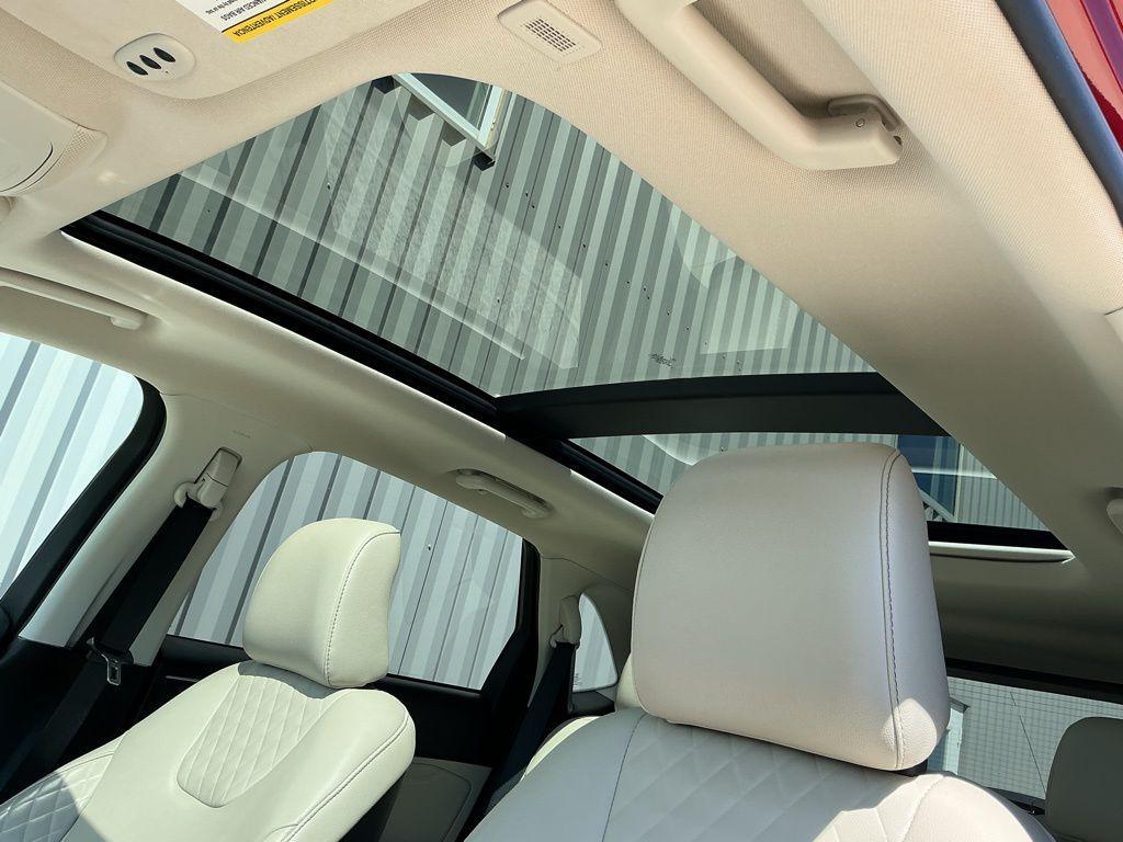 used 2024 Ford Edge car, priced at $31,544