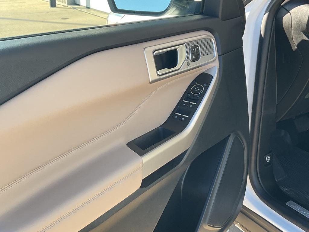 used 2023 Ford Explorer car, priced at $40,950