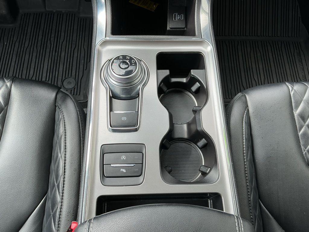 used 2023 Ford Edge car, priced at $29,987