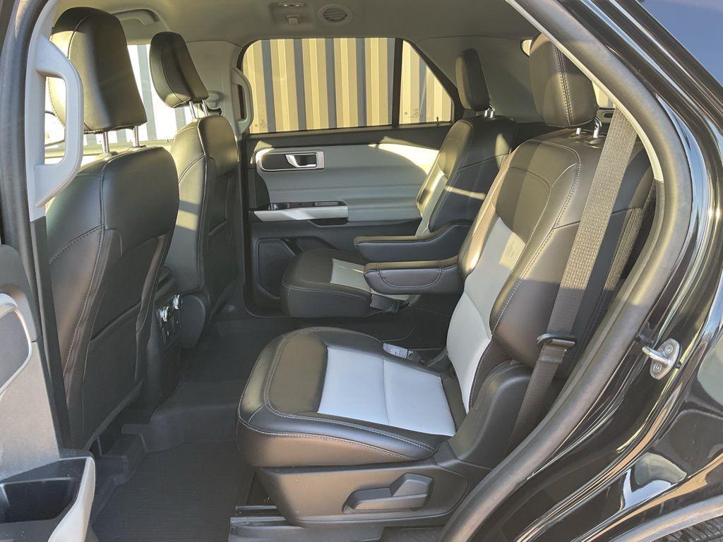 used 2024 Ford Explorer car, priced at $35,466