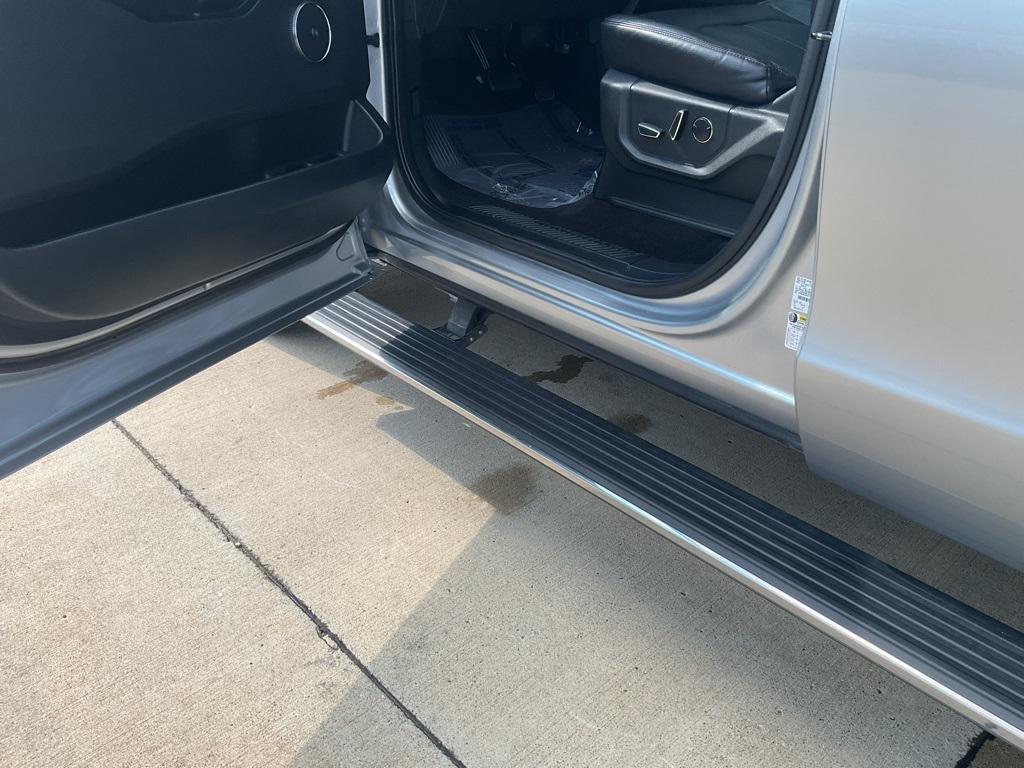 used 2021 Ford Expedition Max car, priced at $26,675