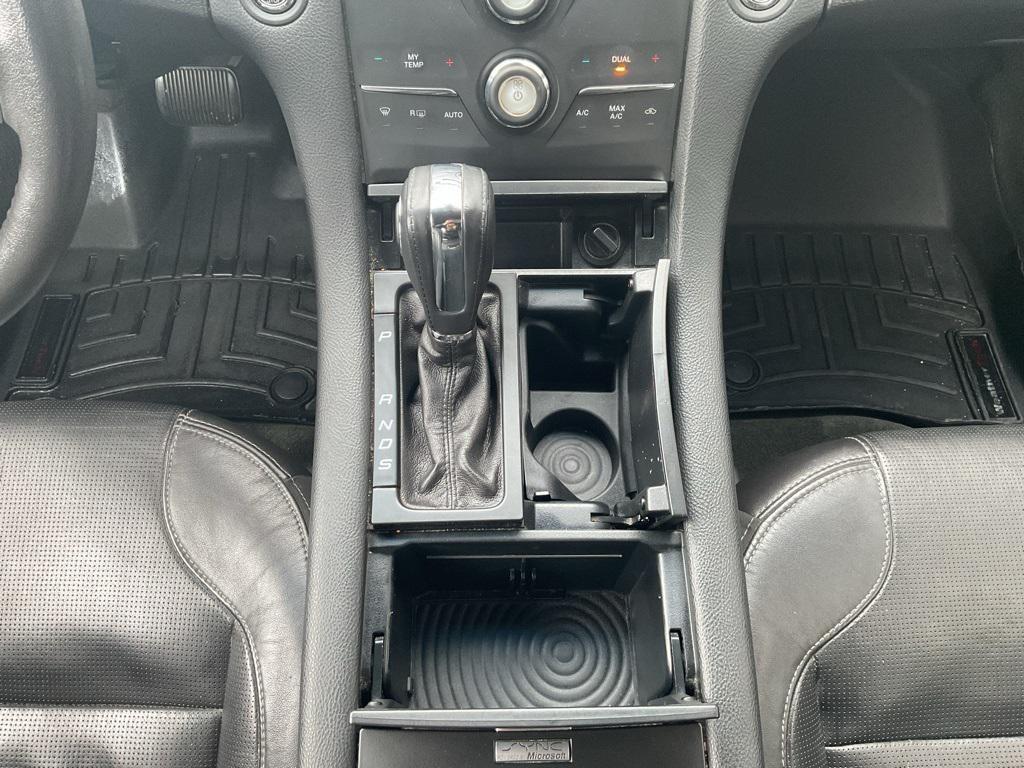 used 2015 Ford Taurus car, priced at $12,999