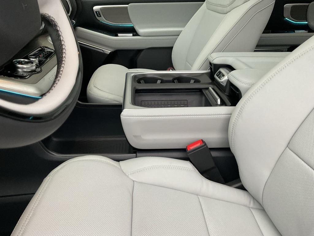 new 2025 Ford Expedition Max car, priced at $85,490