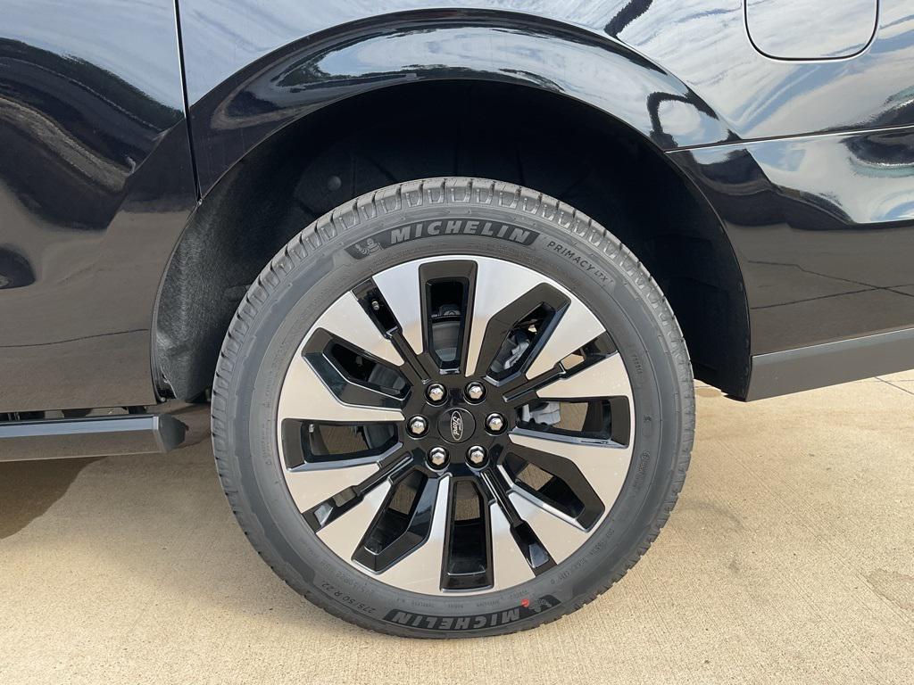 new 2025 Ford Expedition Max car, priced at $88,950