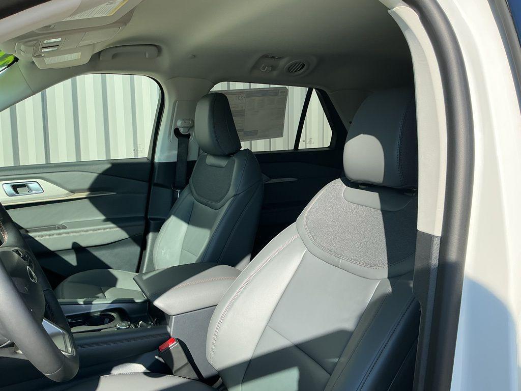 new 2026 Ford Explorer car, priced at $45,555