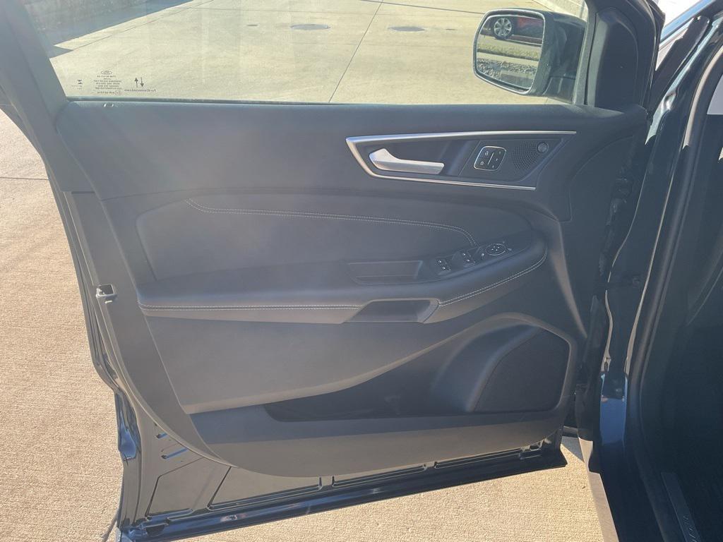 used 2024 Ford Edge car, priced at $34,950