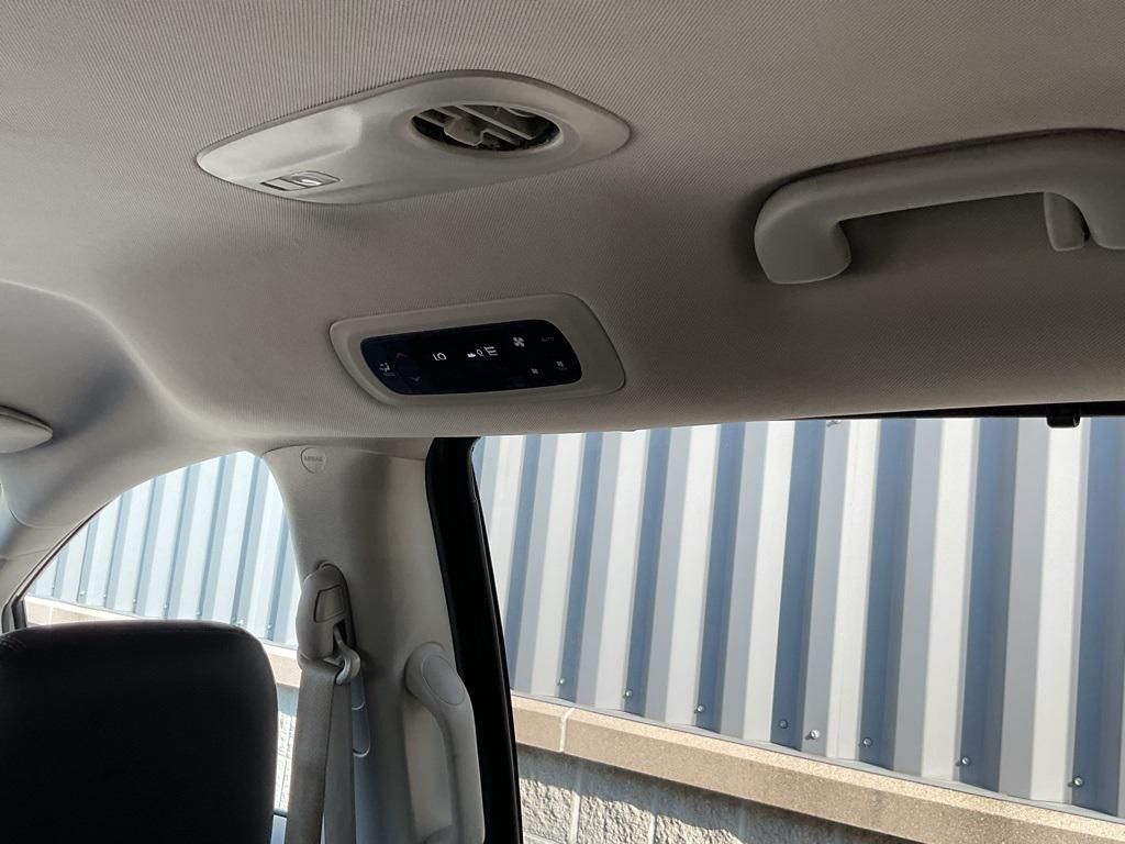 used 2020 Chrysler Pacifica car, priced at $20,896