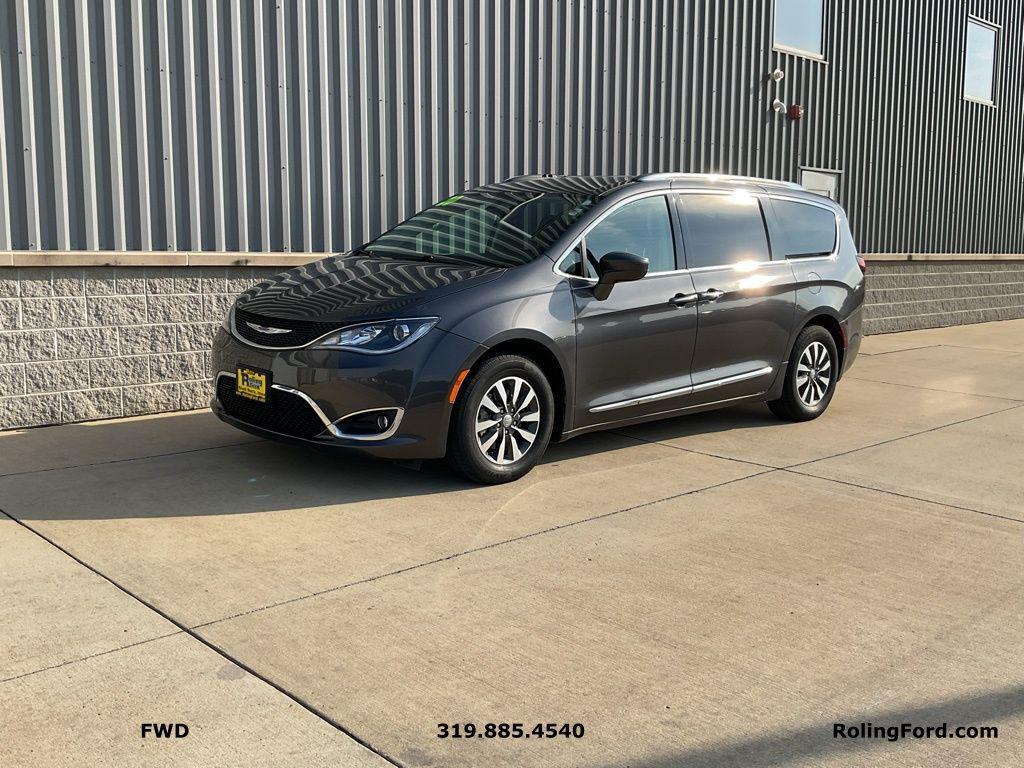 used 2020 Chrysler Pacifica car, priced at $19,950